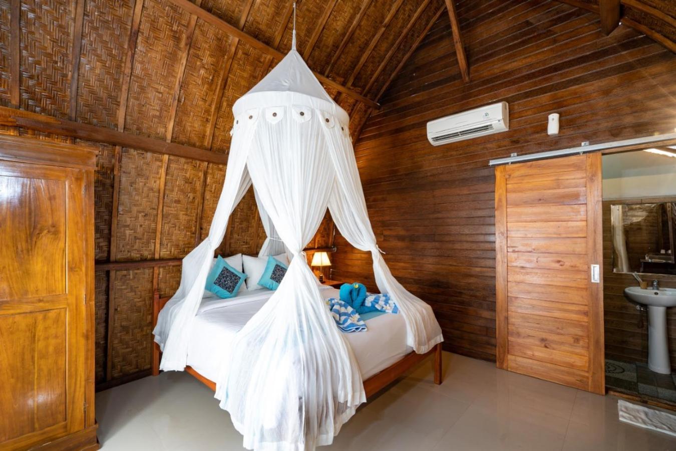 Sundi Ocean Bungalow By Abm Toyapakeh Pokój zdjęcie